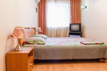 Apartment On Evreyskaya 42A Одеса Екстериор снимка